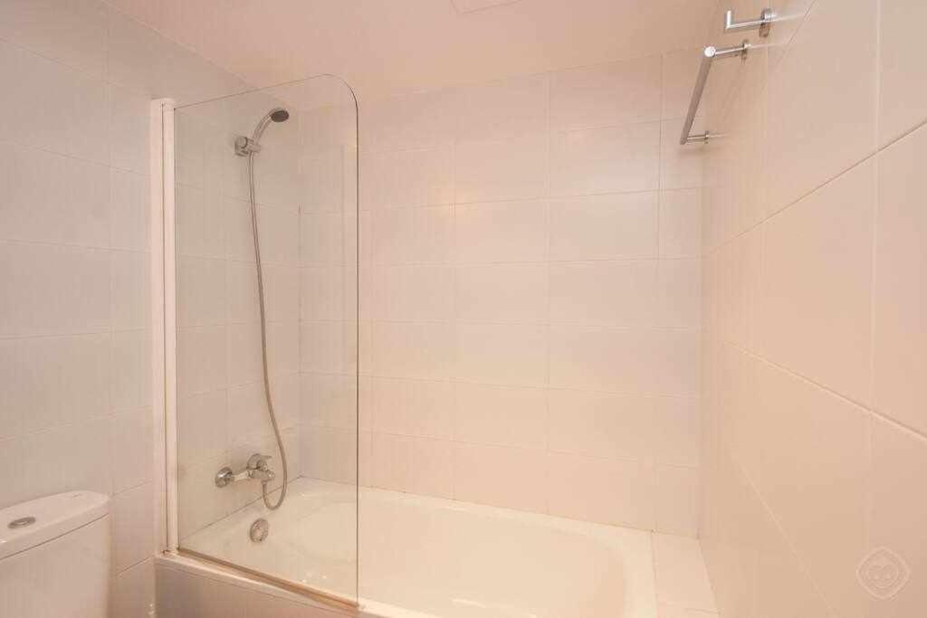 Port VII Apt Centrico Acogedor W Balcon 23 Barcelona Exteriör bild